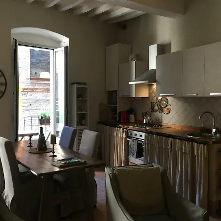 Apartamento Il Rifugio Dell' Artista Todi