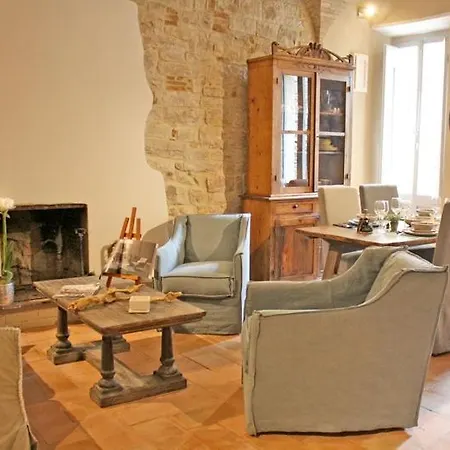 شقة Il Rifugio Dell' Artista تودي
